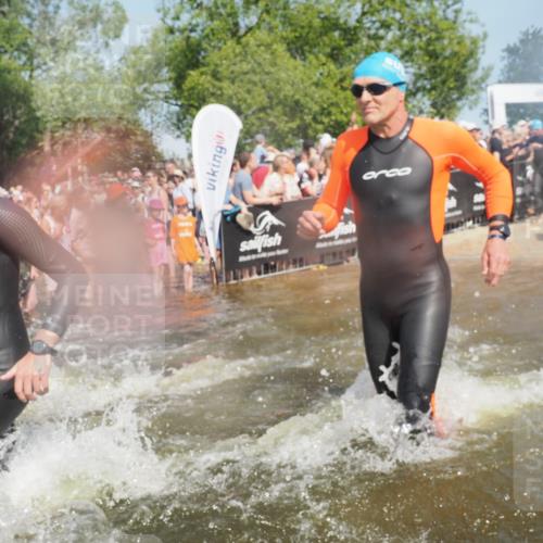 22.06.2025 - Viking Triathlon KatJ http://msf.ph/oto/8066011 22.06.2025 10:06:36 Schwimmen 44, 74, 93, 109, 159, 168, 186, 205, 219, 261, 358, 376, 450, 606, 625 meine-sportfotos.de