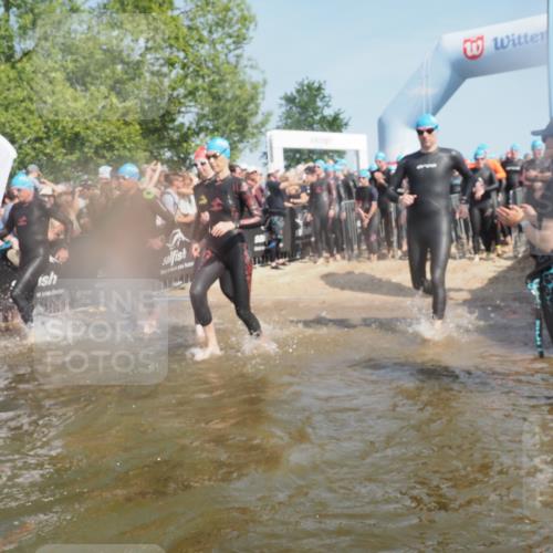 22.06.2025 - Viking Triathlon KatJ http://msf.ph/oto/8066045 22.06.2025 10:06:39 Schwimmen 44, 74, 93, 109, 159, 168, 205, 219, 358, 376, 450, 606, 625 meine-sportfotos.de