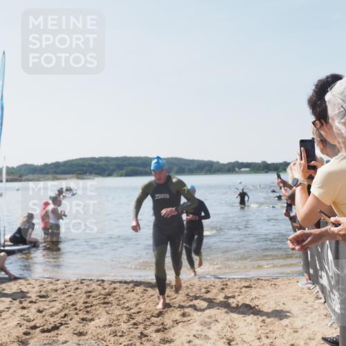 22.06.2025 - Viking Triathlon MichiJ http://msf.ph/oto/8066049 22.06.2025 10:32:49 Schwimmen 113, 208, 278, 287, 554 meine-sportfotos.de