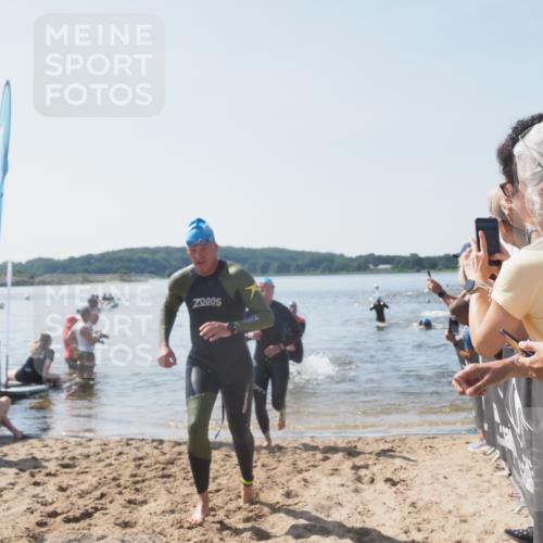 22.06.2025 - Viking Triathlon MichiJ http://msf.ph/oto/8066054 22.06.2025 10:32:50 Schwimmen 113, 208, 278, 287, 554 meine-sportfotos.de