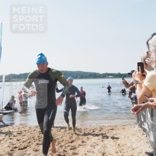 22.06.2025 - Viking Triathlon MichiJ http://msf.ph/oto/8066055 22.06.2025 10:32:50 Schwimmen 113, 208, 278, 287, 554 meine-sportfotos.de