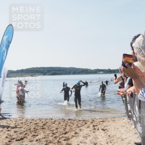 22.06.2025 - Viking Triathlon MichiJ http://msf.ph/oto/8066082 22.06.2025 10:33:05 Schwimmen 91, 113, 287, 387, 399 meine-sportfotos.de
