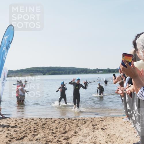 22.06.2025 - Viking Triathlon MichiJ http://msf.ph/oto/8066089 22.06.2025 10:33:05 Schwimmen 91, 113, 287, 387, 399 meine-sportfotos.de