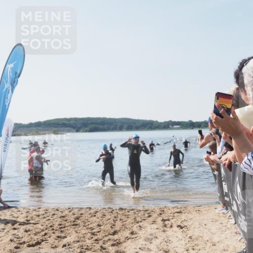 22.06.2025 - Viking Triathlon MichiJ http://msf.ph/oto/8066090 22.06.2025 10:33:05 Schwimmen 91, 113, 287, 387, 399 meine-sportfotos.de