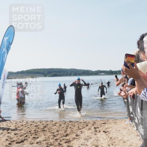 22.06.2025 - Viking Triathlon MichiJ http://msf.ph/oto/8066092 22.06.2025 10:33:06 Schwimmen 91, 113, 287, 387, 399 meine-sportfotos.de