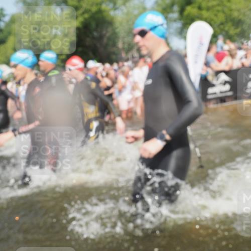 22.06.2025 - Viking Triathlon KatJ http://msf.ph/oto/8066096 22.06.2025 10:06:42 Schwimmen 44, 74, 93, 109, 159, 165, 205, 217, 219, 257, 282, 358, 376, 501, 625 meine-sportfotos.de