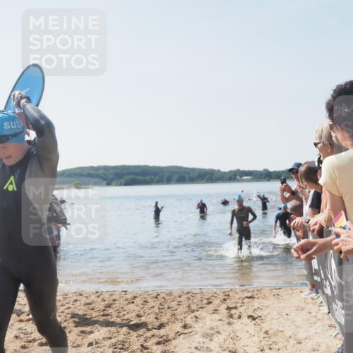 22.06.2025 - Viking Triathlon MichiJ http://msf.ph/oto/8066122 22.06.2025 10:33:09 Schwimmen 91, 113, 287, 387, 399 meine-sportfotos.de