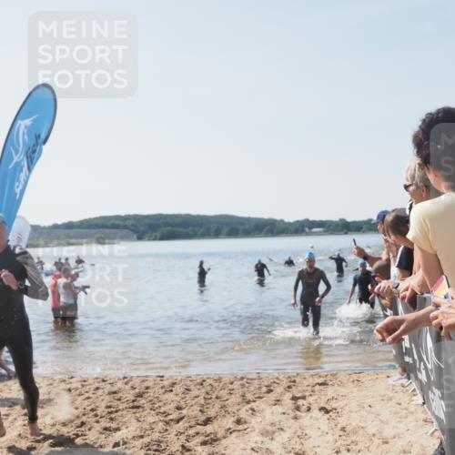 22.06.2025 - Viking Triathlon MichiJ http://msf.ph/oto/8066126 22.06.2025 10:33:10 Schwimmen 28, 91, 113, 387, 399, 608 meine-sportfotos.de