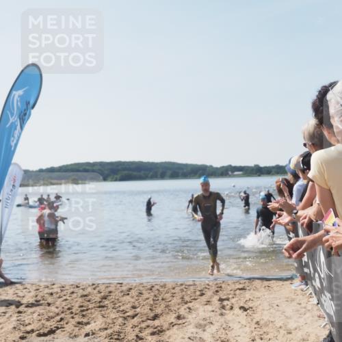 22.06.2025 - Viking Triathlon MichiJ http://msf.ph/oto/8066138 22.06.2025 10:33:11 Schwimmen 28, 91, 387, 399, 608 meine-sportfotos.de