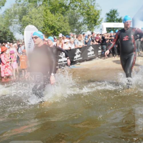22.06.2025 - Viking Triathlon KatJ http://msf.ph/oto/8066139 22.06.2025 10:06:46 Schwimmen 44, 66, 74, 159, 165, 217, 219, 257, 282, 290, 318, 337, 501, 525, 625 meine-sportfotos.de