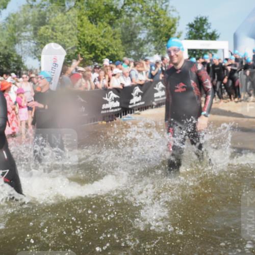 22.06.2025 - Viking Triathlon KatJ http://msf.ph/oto/8066146 22.06.2025 10:06:47 Schwimmen 44, 66, 74, 159, 165, 217, 219, 257, 282, 290, 318, 337, 501, 525, 625 meine-sportfotos.de