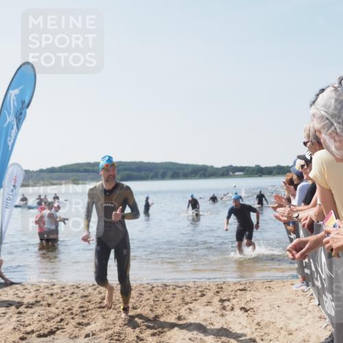 22.06.2025 - Viking Triathlon MichiJ http://msf.ph/oto/8066150 22.06.2025 10:33:13 Schwimmen 28, 91, 387, 399, 608 meine-sportfotos.de