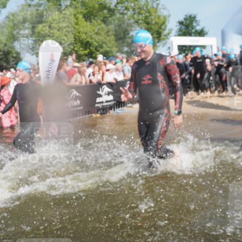 22.06.2025 - Viking Triathlon KatJ http://msf.ph/oto/8066151 22.06.2025 10:06:47 Schwimmen 44, 66, 74, 159, 165, 217, 219, 257, 282, 290, 318, 337, 501, 525, 625 meine-sportfotos.de