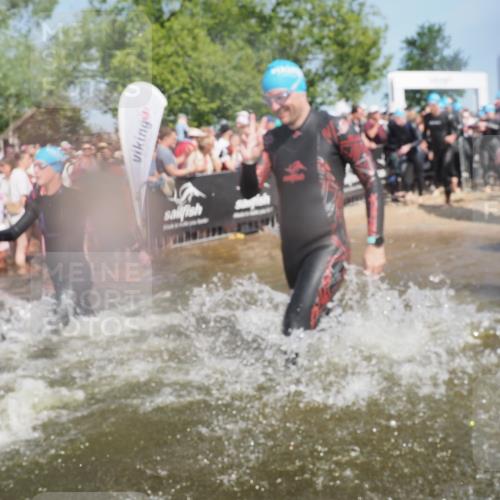 22.06.2025 - Viking Triathlon KatJ http://msf.ph/oto/8066156 22.06.2025 10:06:47 Schwimmen 44, 66, 74, 159, 165, 217, 219, 257, 282, 290, 318, 337, 501, 525, 625 meine-sportfotos.de