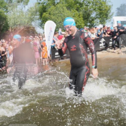 22.06.2025 - Viking Triathlon KatJ http://msf.ph/oto/8066161 22.06.2025 10:06:47 Schwimmen 44, 66, 74, 159, 165, 217, 219, 257, 282, 290, 318, 337, 501, 525, 625 meine-sportfotos.de