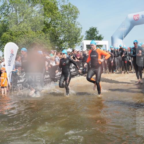 22.06.2025 - Viking Triathlon KatJ http://msf.ph/oto/8066179 22.06.2025 10:06:49 Schwimmen 66, 74, 159, 165, 217, 219, 257, 282, 290, 318, 337, 501, 525, 533 meine-sportfotos.de