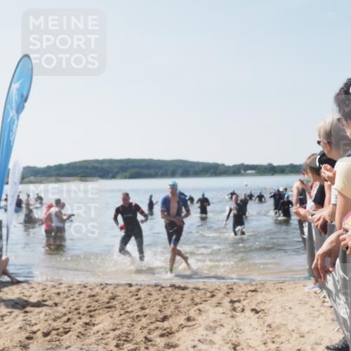 22.06.2025 - Viking Triathlon MichiJ http://msf.ph/oto/8066188 22.06.2025 10:33:27 Schwimmen 28, 38, 300, 382, 522, 524, 608 meine-sportfotos.de