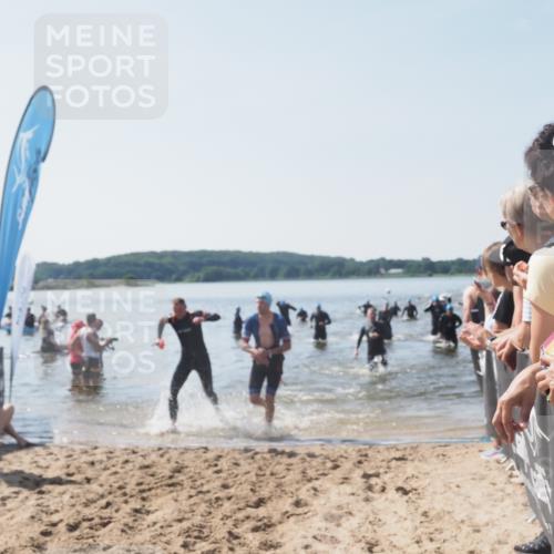 22.06.2025 - Viking Triathlon MichiJ http://msf.ph/oto/8066189 22.06.2025 10:33:27 Schwimmen 28, 38, 300, 382, 522, 524, 608 meine-sportfotos.de