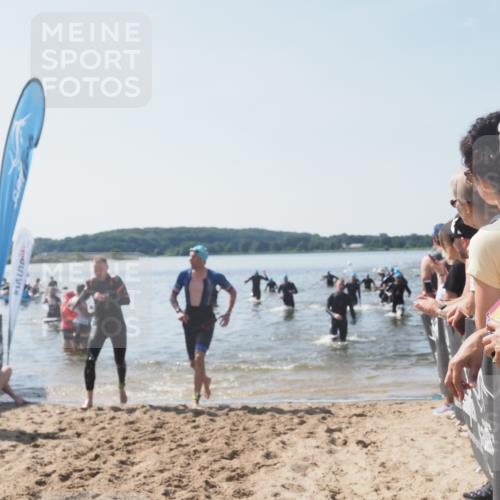 22.06.2025 - Viking Triathlon MichiJ http://msf.ph/oto/8066194 22.06.2025 10:33:28 Schwimmen 28, 38, 300, 348, 382, 522, 524, 608 meine-sportfotos.de
