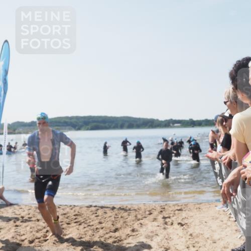 22.06.2025 - Viking Triathlon MichiJ http://msf.ph/oto/8066205 22.06.2025 10:33:29 Schwimmen 28, 38, 255, 300, 304, 348, 382, 457, 522, 524, 608 meine-sportfotos.de