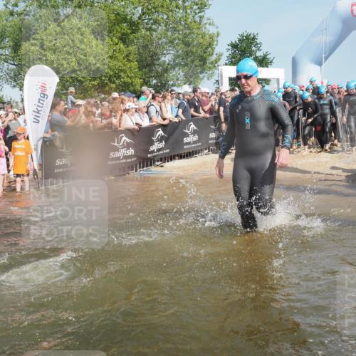 22.06.2025 - Viking Triathlon KatJ http://msf.ph/oto/8066222 22.06.2025 10:06:52 Schwimmen 66, 165, 183, 217, 257, 282, 290, 318, 321, 337, 468, 479, 501, 525, 533 meine-sportfotos.de