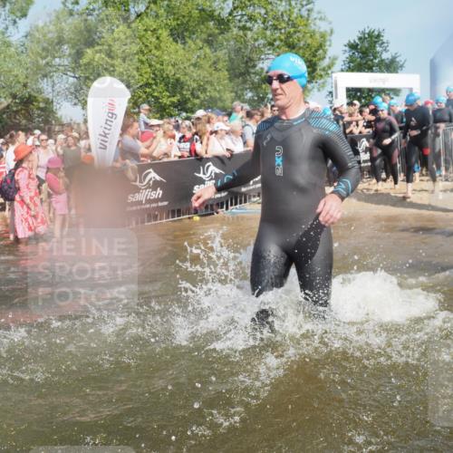 22.06.2025 - Viking Triathlon KatJ http://msf.ph/oto/8066239 22.06.2025 10:06:52 Schwimmen 66, 165, 183, 217, 257, 282, 290, 318, 321, 337, 468, 479, 501, 525, 533 meine-sportfotos.de