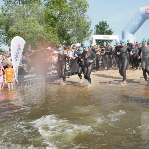 22.06.2025 - Viking Triathlon KatJ http://msf.ph/oto/8066248 22.06.2025 10:06:54 Schwimmen 66, 165, 183, 217, 244, 257, 282, 290, 318, 321, 337, 467, 468, 479, 494, 498, 501, 525, 533 meine-sportfotos.de