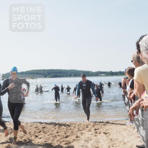 22.06.2025 - Viking Triathlon MichiJ http://msf.ph/oto/8066255 22.06.2025 10:33:41 Schwimmen 5, 38, 50, 149, 229, 242, 255, 304, 348, 382, 438, 457, 522 meine-sportfotos.de