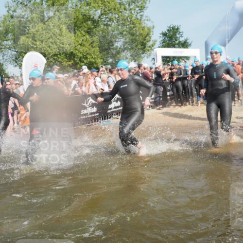 22.06.2025 - Viking Triathlon KatJ http://msf.ph/oto/8066275 22.06.2025 10:06:55 Schwimmen 66, 183, 244, 290, 318, 321, 337, 369, 467, 468, 479, 494, 498, 525, 533 meine-sportfotos.de