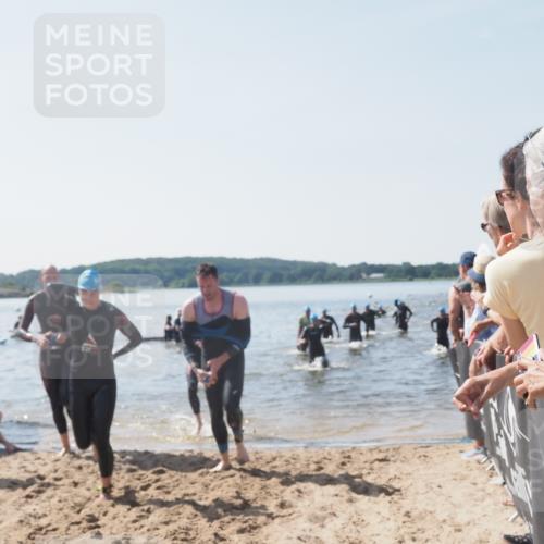 22.06.2025 - Viking Triathlon MichiJ http://msf.ph/oto/8066287 22.06.2025 10:33:48 Schwimmen 5, 50, 75, 149, 184, 229, 242, 255, 304, 348, 349, 438, 457 meine-sportfotos.de