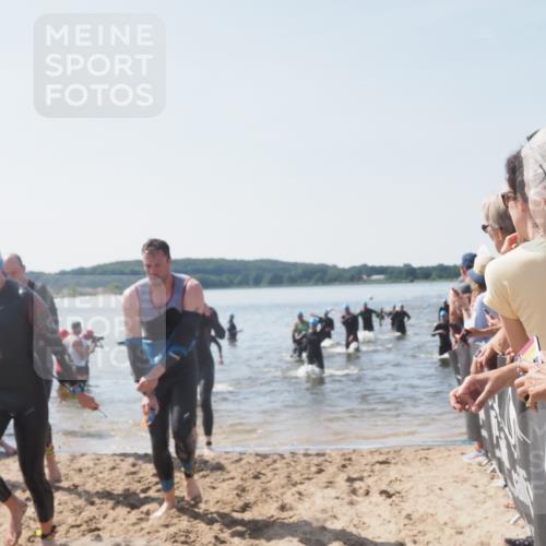 22.06.2025 - Viking Triathlon MichiJ http://msf.ph/oto/8066289 22.06.2025 10:33:48 Schwimmen 5, 50, 75, 149, 184, 229, 242, 255, 304, 348, 349, 438, 457 meine-sportfotos.de