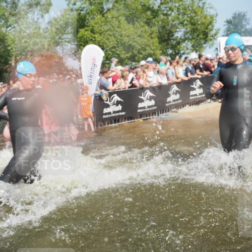 22.06.2025 - Viking Triathlon KatJ http://msf.ph/oto/8066300 22.06.2025 10:06:56 Schwimmen 66, 183, 244, 290, 318, 321, 337, 369, 467, 468, 479, 494, 498, 525, 533 meine-sportfotos.de