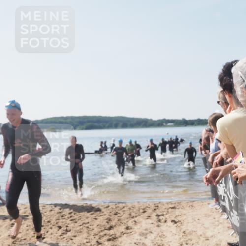 22.06.2025 - Viking Triathlon MichiJ http://msf.ph/oto/8066303 22.06.2025 10:33:51 Schwimmen 5, 50, 75, 149, 184, 229, 242, 349, 438, 478, 540 meine-sportfotos.de