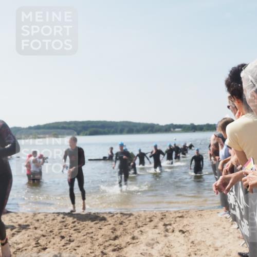 22.06.2025 - Viking Triathlon MichiJ http://msf.ph/oto/8066304 22.06.2025 10:33:52 Schwimmen 5, 50, 75, 149, 184, 229, 242, 349, 438, 478, 540 meine-sportfotos.de