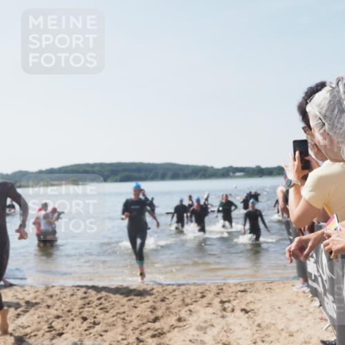 22.06.2025 - Viking Triathlon MichiJ http://msf.ph/oto/8066314 22.06.2025 10:33:54 Schwimmen 5, 50, 75, 149, 184, 229, 242, 349, 438, 478, 532, 540 meine-sportfotos.de