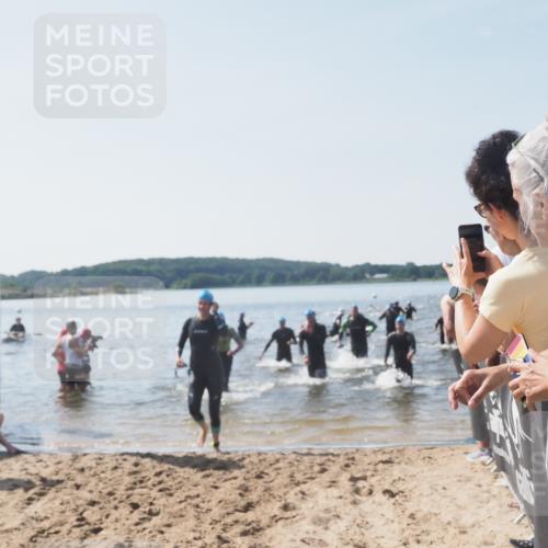 22.06.2025 - Viking Triathlon MichiJ http://msf.ph/oto/8066317 22.06.2025 10:33:54 Schwimmen 5, 50, 75, 149, 184, 229, 242, 349, 438, 478, 532, 540 meine-sportfotos.de