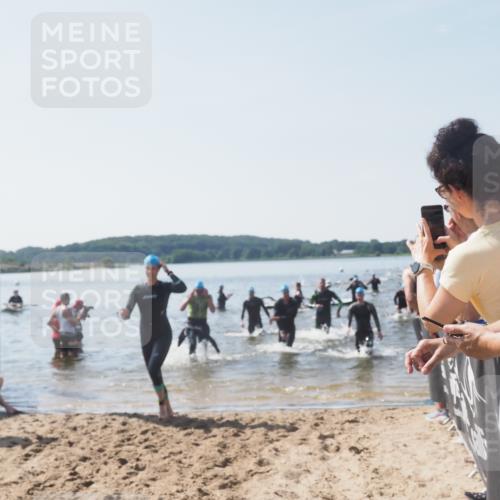 22.06.2025 - Viking Triathlon MichiJ http://msf.ph/oto/8066318 22.06.2025 10:33:54 Schwimmen 5, 50, 75, 149, 184, 229, 242, 349, 438, 478, 532, 540 meine-sportfotos.de