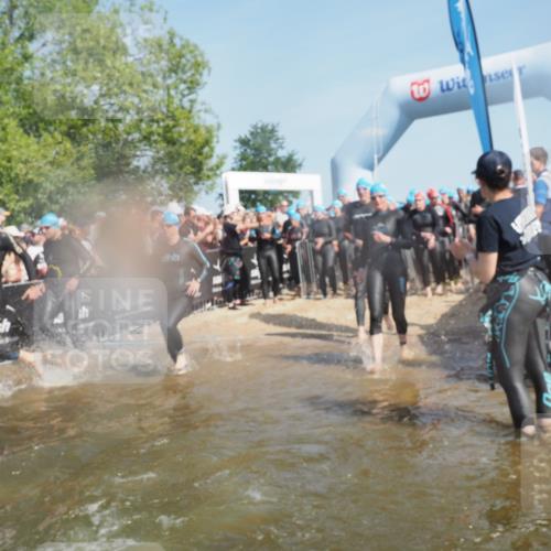 22.06.2025 - Viking Triathlon KatJ http://msf.ph/oto/8066325 22.06.2025 10:06:58 Schwimmen 66, 183, 244, 290, 318, 321, 337, 369, 467, 468, 479, 494, 498, 525, 533 meine-sportfotos.de