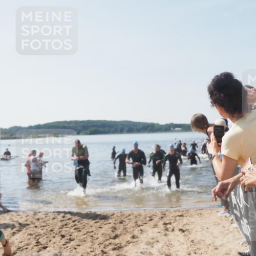 22.06.2025 - Viking Triathlon MichiJ http://msf.ph/oto/8066332 22.06.2025 10:33:56 Schwimmen 50, 75, 149, 184, 229, 242, 349, 429, 438, 478, 532, 540 meine-sportfotos.de