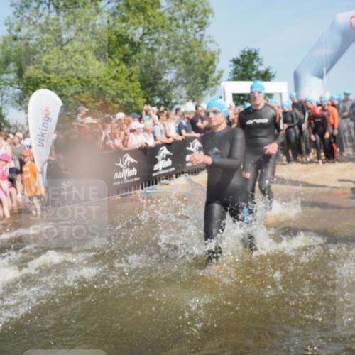 22.06.2025 - Viking Triathlon KatJ http://msf.ph/oto/8066357 22.06.2025 10:07:00 Schwimmen 64, 183, 244, 290, 321, 328, 369, 431, 467, 468, 479, 494, 498, 533, 631, 649 meine-sportfotos.de