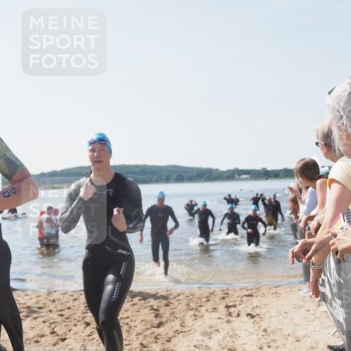 22.06.2025 - Viking Triathlon MichiJ http://msf.ph/oto/8066369 22.06.2025 10:34:01 Schwimmen 50, 70, 75, 184, 229, 242, 297, 349, 429, 438, 478, 532, 540, 618, 635 meine-sportfotos.de