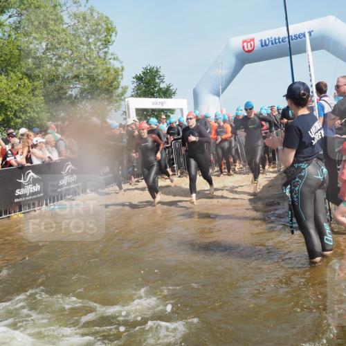 22.06.2025 - Viking Triathlon KatJ http://msf.ph/oto/8066384 22.06.2025 10:07:03 Schwimmen 64, 183, 244, 321, 328, 369, 431, 467, 468, 479, 494, 498, 533, 631, 649 meine-sportfotos.de