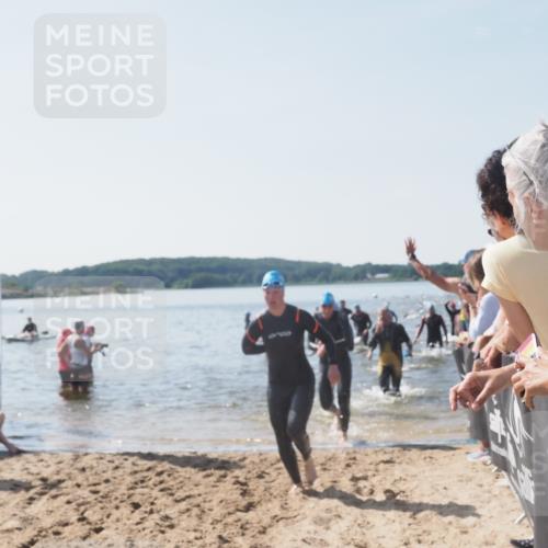 22.06.2025 - Viking Triathlon MichiJ http://msf.ph/oto/8066386 22.06.2025 10:34:05 Schwimmen 46, 70, 75, 184, 297, 429, 478, 532, 540, 618, 635 meine-sportfotos.de