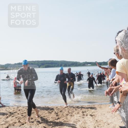 22.06.2025 - Viking Triathlon MichiJ http://msf.ph/oto/8066399 22.06.2025 10:34:07 Schwimmen 46, 70, 75, 184, 297, 429, 478, 532, 540, 618, 635 meine-sportfotos.de