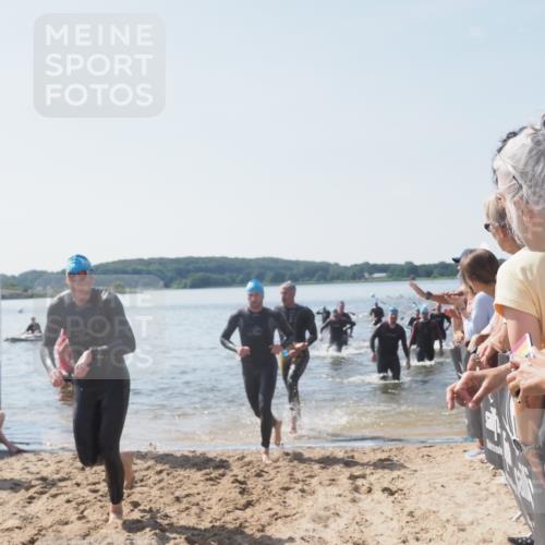 22.06.2025 - Viking Triathlon MichiJ http://msf.ph/oto/8066401 22.06.2025 10:34:07 Schwimmen 46, 70, 75, 184, 297, 429, 478, 532, 540, 618, 635 meine-sportfotos.de