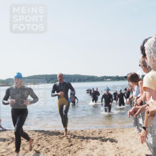 22.06.2025 - Viking Triathlon MichiJ http://msf.ph/oto/8066411 22.06.2025 10:34:09 Schwimmen 46, 70, 294, 297, 429, 478, 527, 532, 540, 618, 635 meine-sportfotos.de