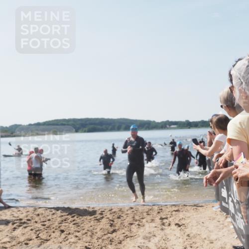 22.06.2025 - Viking Triathlon MichiJ http://msf.ph/oto/8066425 22.06.2025 10:34:11 Schwimmen 46, 70, 294, 297, 429, 478, 527, 532, 618, 635 meine-sportfotos.de