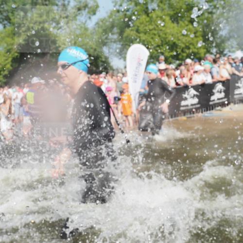 22.06.2025 - Viking Triathlon KatJ http://msf.ph/oto/8066441 22.06.2025 10:07:05 Schwimmen 64, 123, 190, 244, 328, 369, 402, 431, 467, 494, 498, 519, 607, 631, 649 meine-sportfotos.de