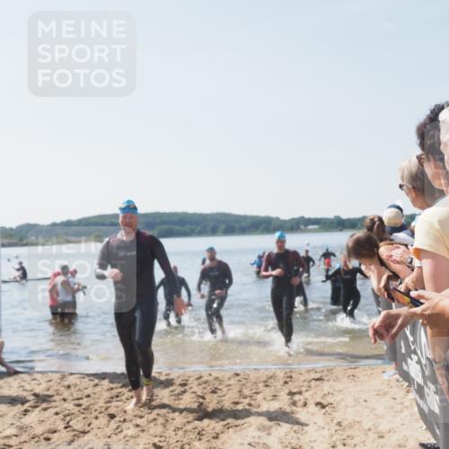22.06.2025 - Viking Triathlon MichiJ http://msf.ph/oto/8066443 22.06.2025 10:34:13 Schwimmen 46, 70, 294, 297, 429, 486, 527, 532, 618, 635 meine-sportfotos.de