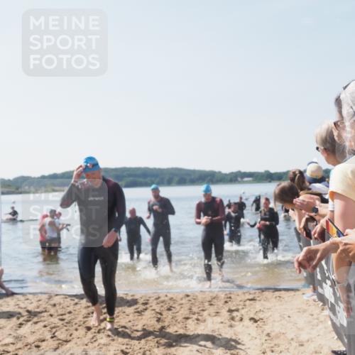 22.06.2025 - Viking Triathlon MichiJ http://msf.ph/oto/8066447 22.06.2025 10:34:14 Schwimmen 46, 70, 294, 297, 429, 486, 527, 532, 618, 635 meine-sportfotos.de